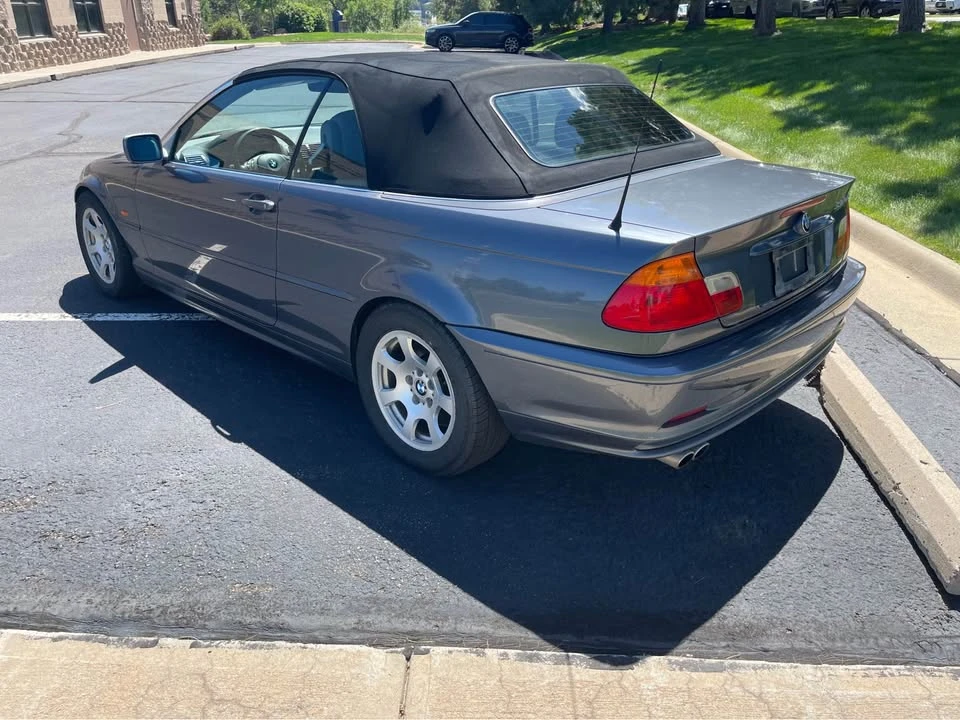 2001 BMW E46 330i & 330Ci - Image 4 of 17