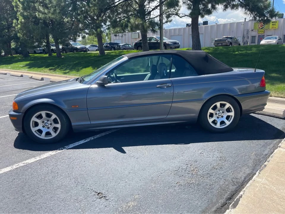2001 BMW E46 330i & 330Ci - Image 3 of 17
