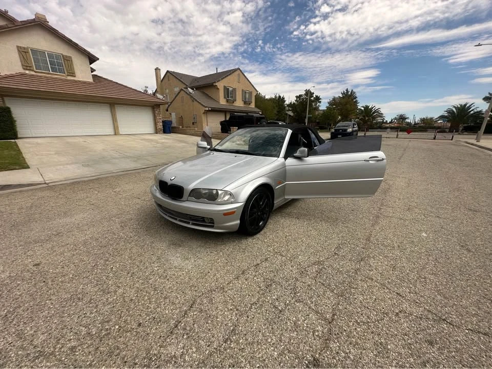 2001 BMW E46 330i & 330Ci - Image 2 of 10