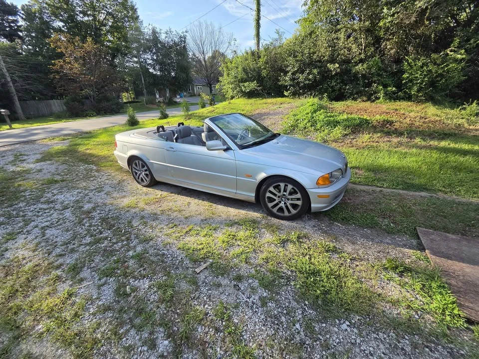 2001 BMW E46 330i & 330Ci - Image 2 of 13