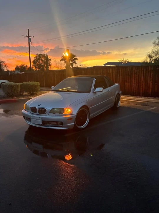 2001 BMW E46 330i & 330Ci - Image 3 of 4
