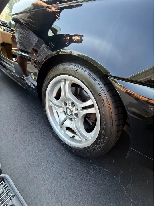2001 BMW E46 330i & 330Ci - Image 2 of 4