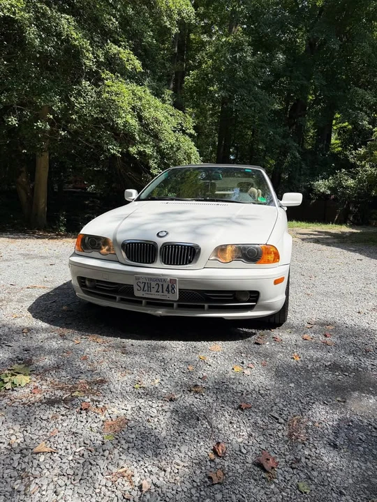 2001 BMW E46 330i & 330Ci - Image 2 of 15