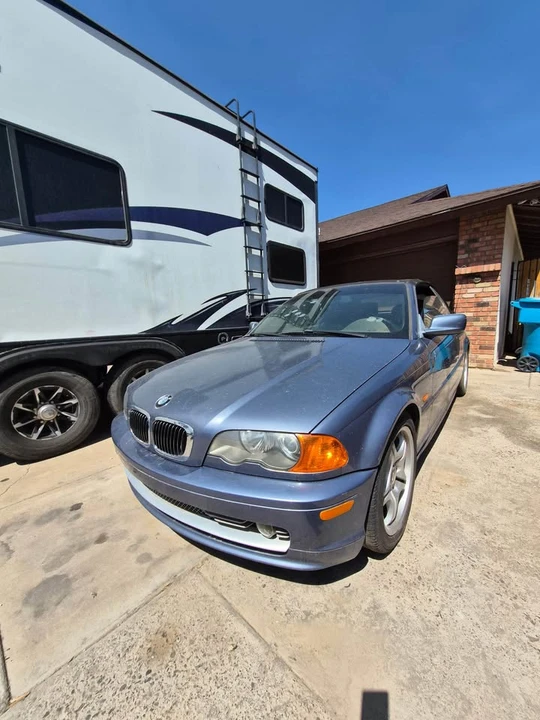 2001 BMW E46 330i & 330Ci - Image 2 of 3