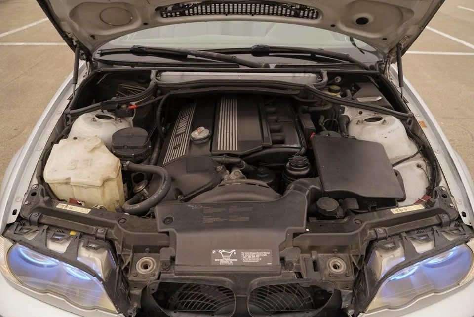 2001 BMW E46 330i & 330Ci - Image 11 of 15