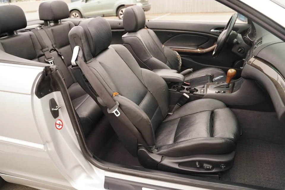 2001 BMW E46 330i & 330Ci - Image 9 of 15