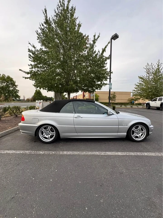 2001 BMW E46 330i & 330Ci - Image 2 of 11