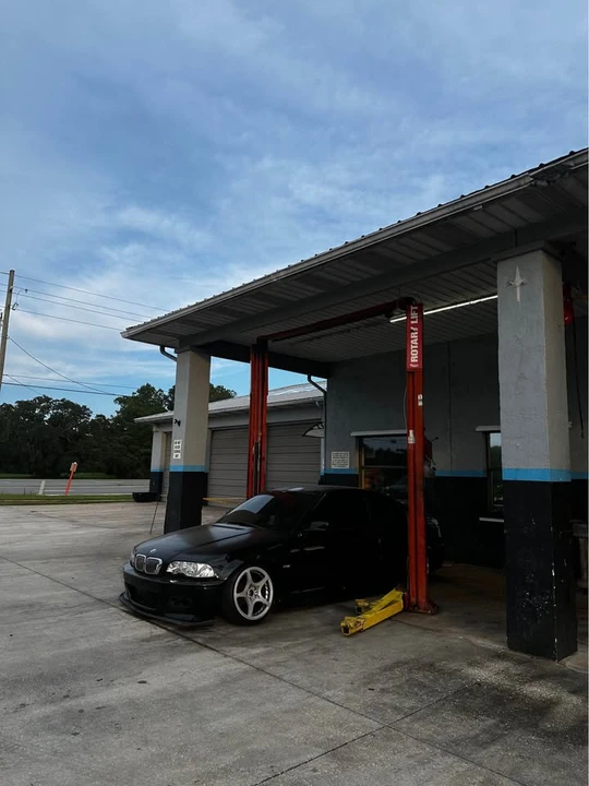2001 BMW E46 330i & 330Ci - Image 7 of 13