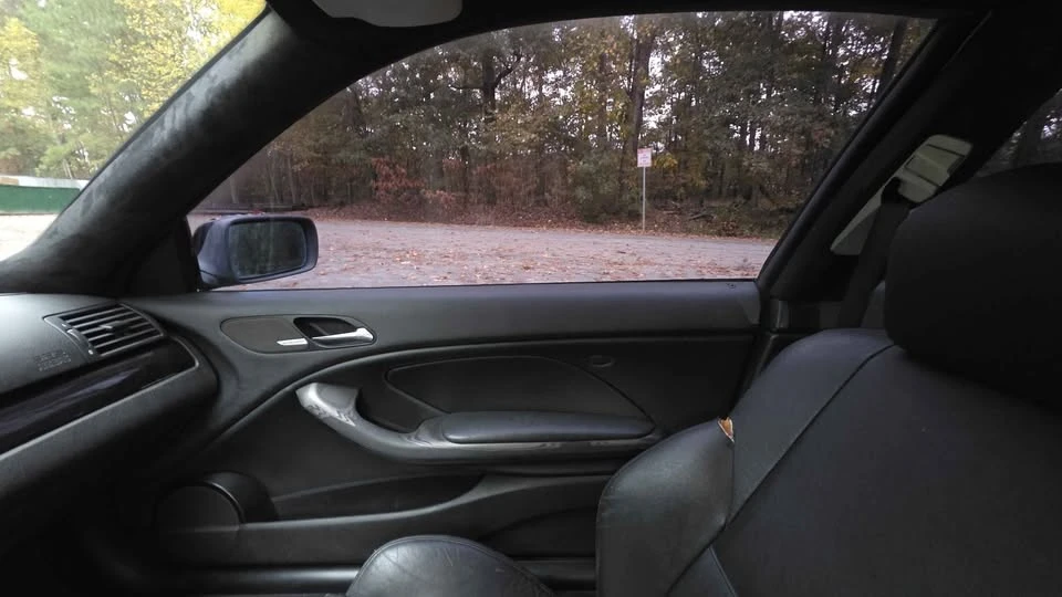 2001 BMW E46 330i & 330Ci - Image 9 of 19