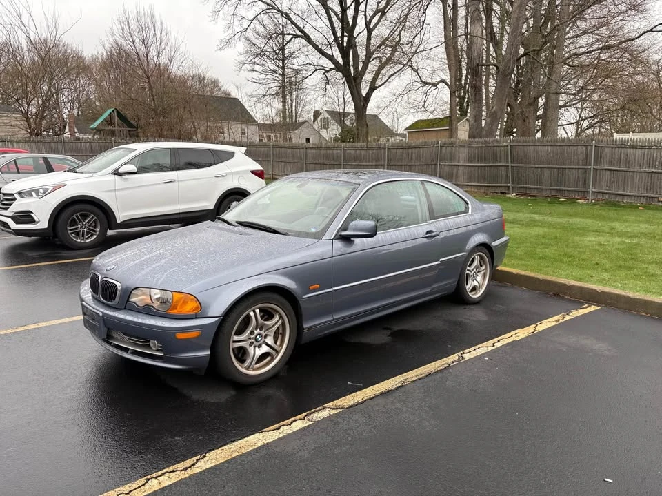 2001 BMW E46 330i & 330Ci - Image 2 of 5