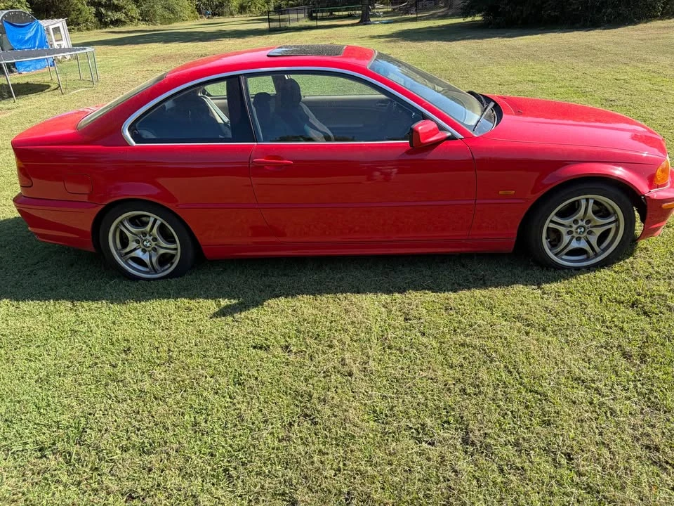 2001 BMW E46 330i & 330Ci - Image 2 of 9