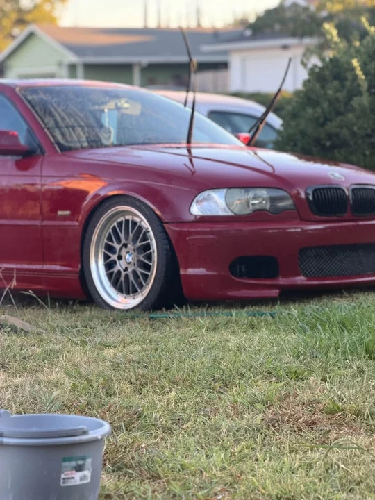 2001 BMW E46 330i & 330Ci - Image 5 of 12