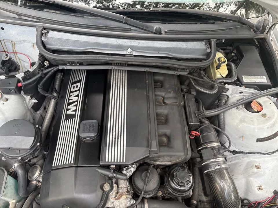 2001 BMW E46 330i & 330Ci - Image 6 of 7