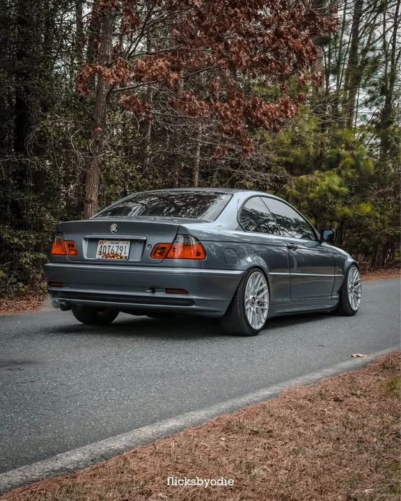 2001 BMW E46 330i & 330Ci - Image 7 of 15