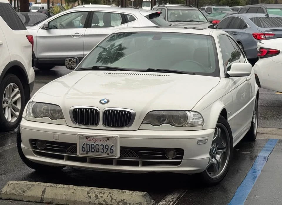2001 BMW E46 330i & 330Ci - Image 2 of 2