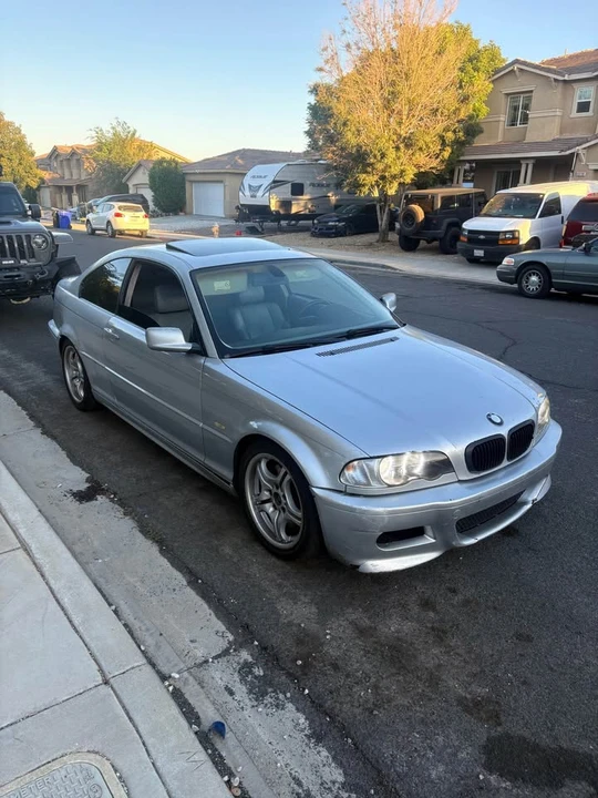 2001 BMW E46 330i & 330Ci - Image 2 of 9