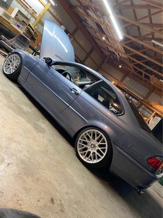 2001 BMW E46 330i & 330Ci - Image 10 of 15