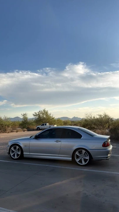 2001 BMW E46 330i & 330Ci - Image 2 of 4