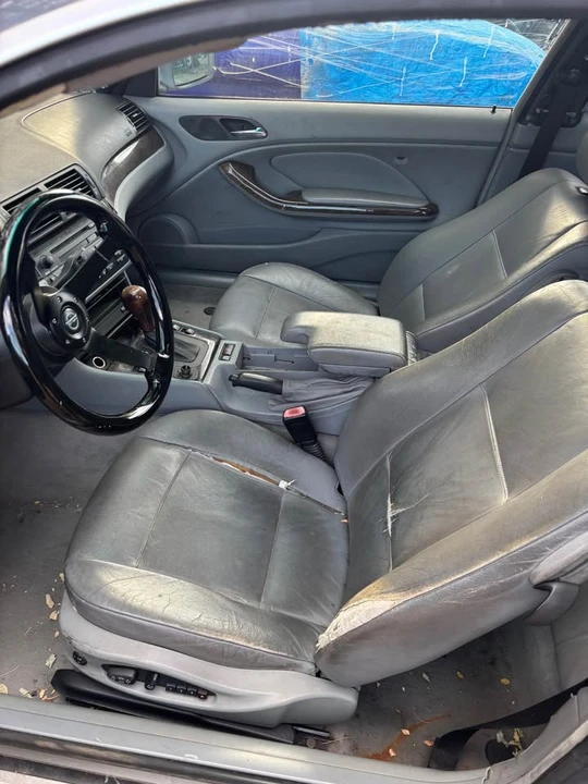 2001 BMW E46 330i & 330Ci - Image 6 of 10