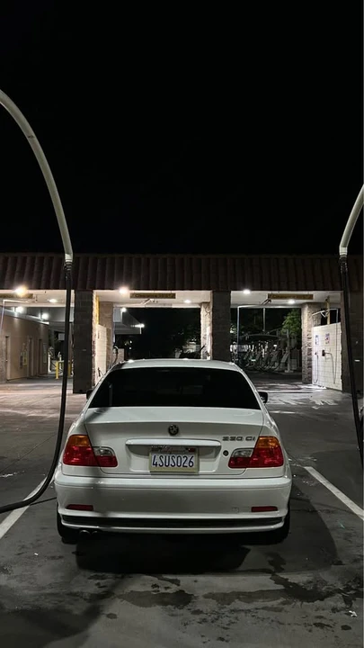 2001 BMW E46 330i & 330Ci - Image 3 of 7