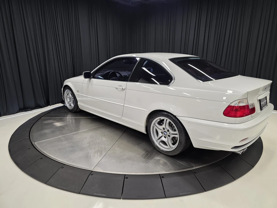 2001 BMW E46 330i & 330Ci - Image 9 of 12