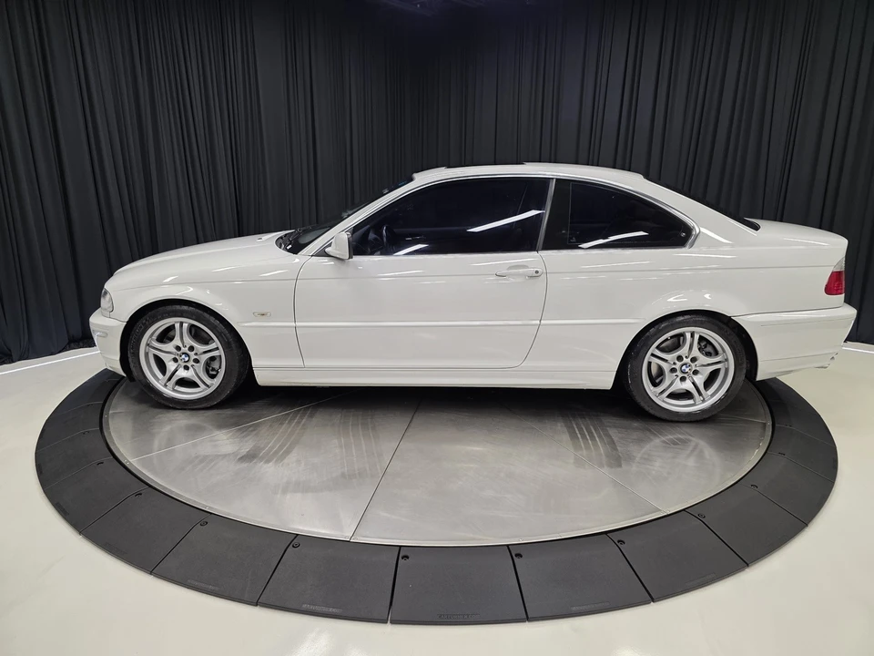 2001 BMW E46 330i & 330Ci - Image 8 of 12