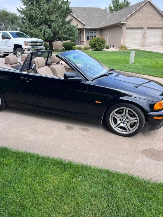 2001 BMW E46 330i & 330Ci - Image 3 of 9