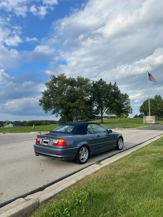 2001 BMW E46 330i & 330Ci - Image 9 of 16