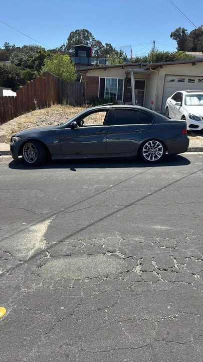 2001 BMW E46 330i & 330Ci - Image 12 of 19