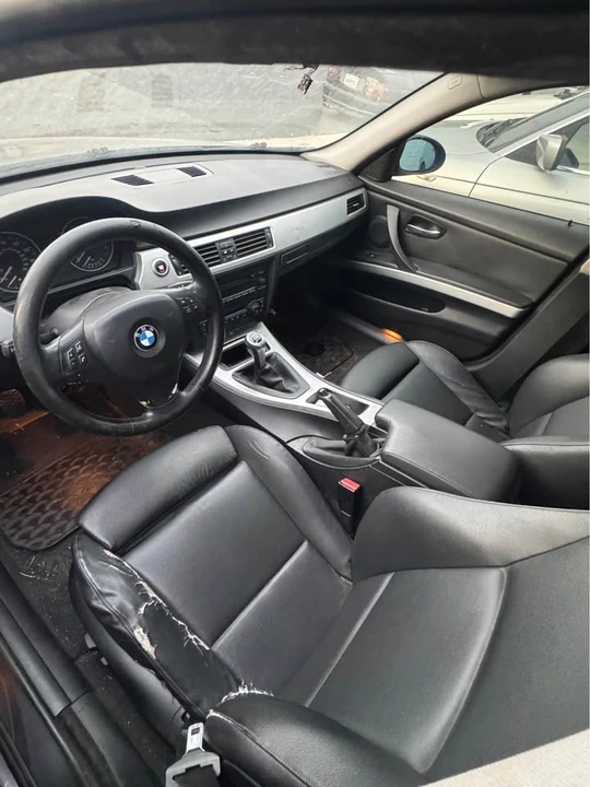 2001 BMW E46 330i & 330Ci - Image 18 of 19