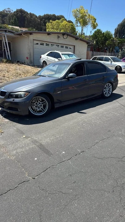 2001 BMW E46 330i & 330Ci - Image 8 of 19