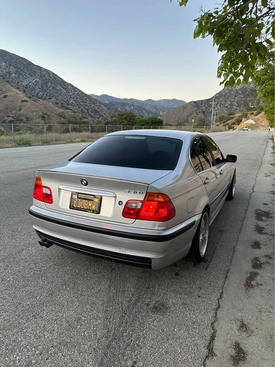 2001 BMW E46 330i & 330Ci - Image 3 of 14