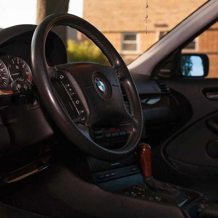 2001 BMW E46 330i & 330Ci - Image 5 of 12