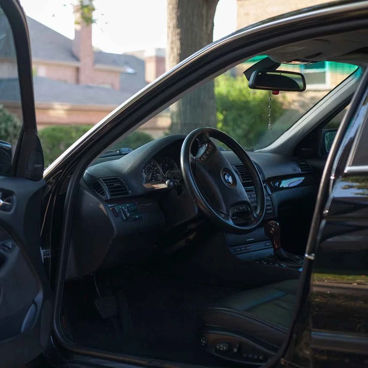 2001 BMW E46 330i & 330Ci - Image 3 of 12