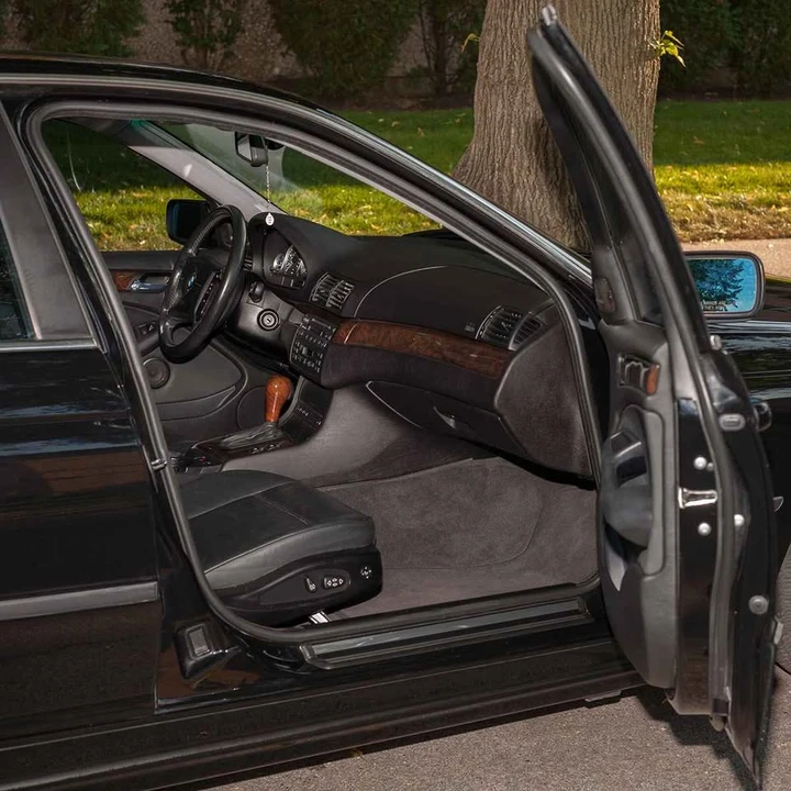 2001 BMW E46 330i & 330Ci - Image 10 of 12