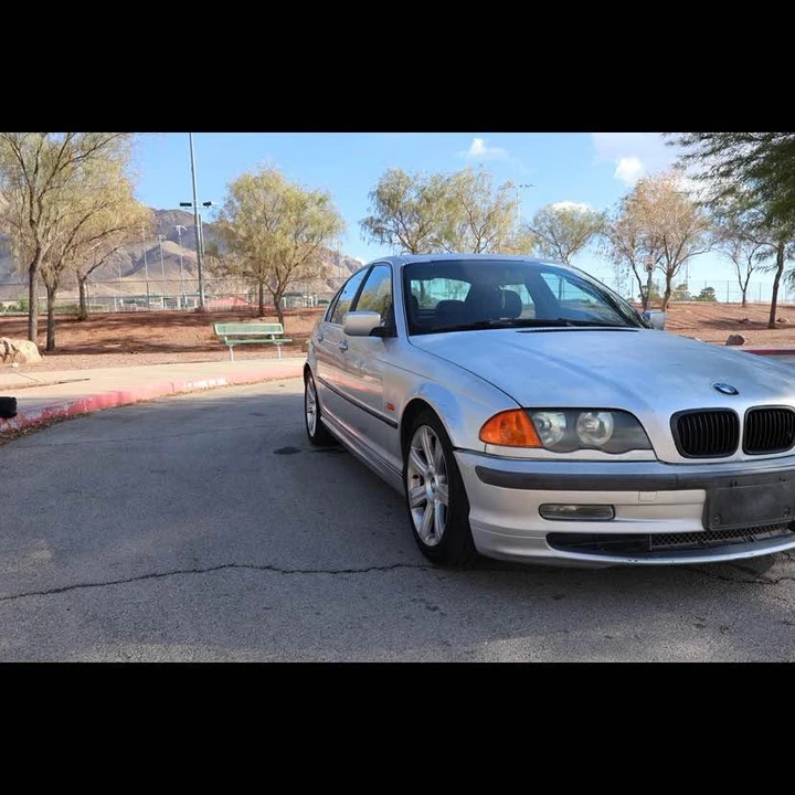 2001 BMW E46 330i & 330Ci - Image 3 of 16
