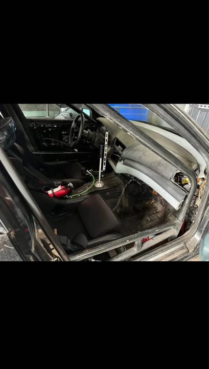 2001 BMW E46 330i & 330Ci - Image 4 of 6