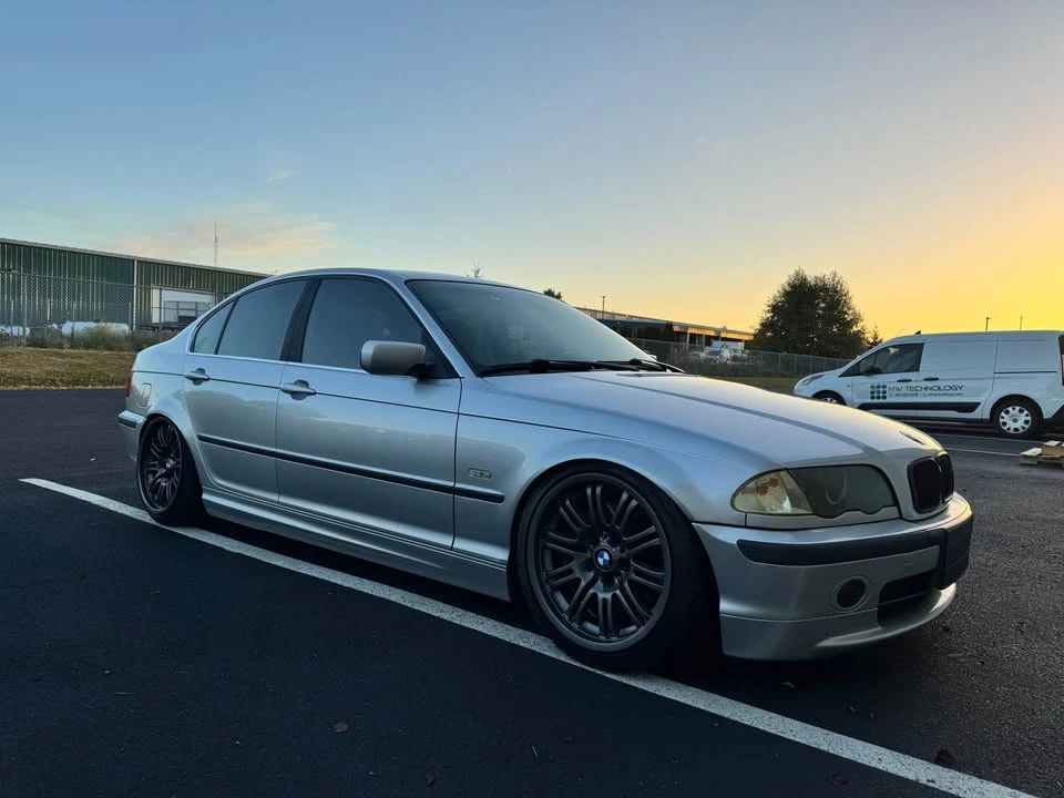 2001 BMW E46 330i & 330Ci - Image 4 of 8