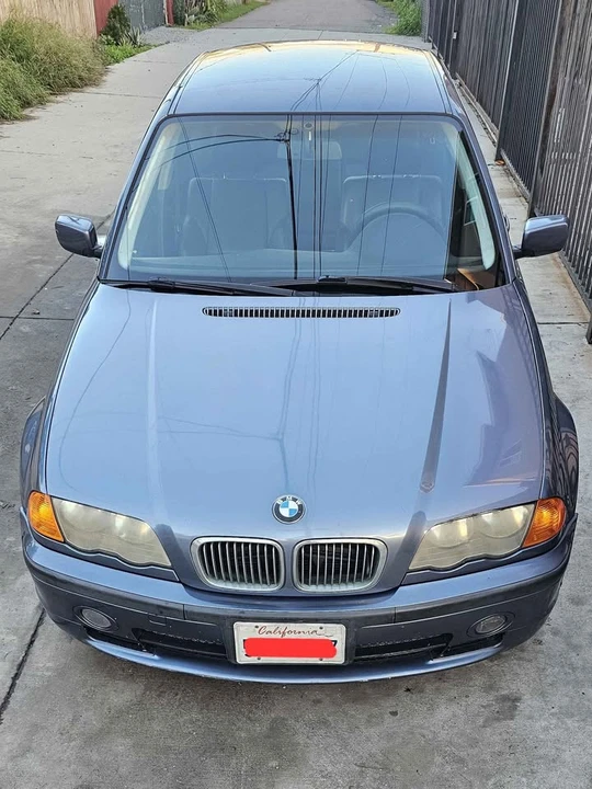 2001 BMW E46 330i & 330Ci - Image 2 of 8