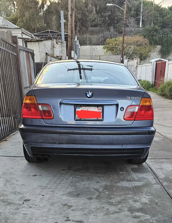2001 BMW E46 330i & 330Ci - Image 4 of 8