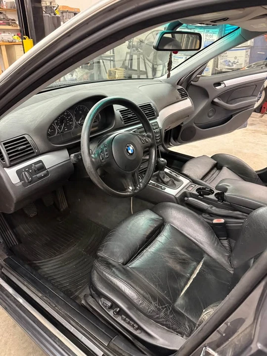 2001 BMW E46 330i & 330Ci - Image 4 of 7