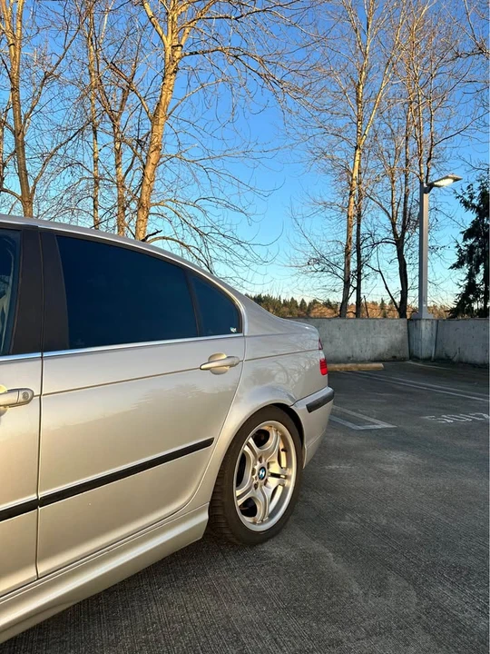 2001 BMW E46 330i & 330Ci - Image 8 of 20