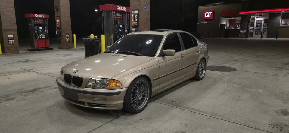 2001 BMW E46 330i & 330Ci - Image 4 of 10