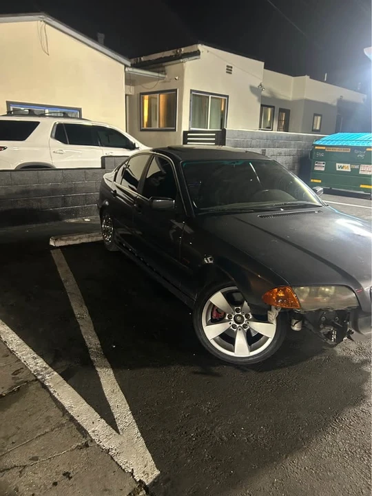 2001 BMW E46 330i & 330Ci - Image 6 of 8