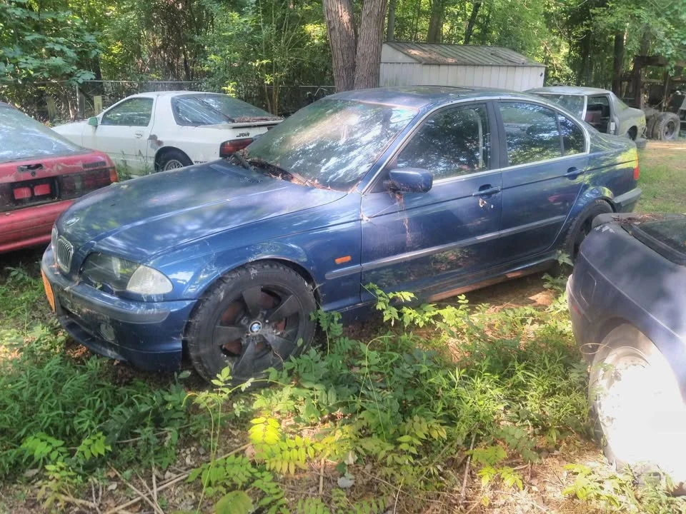 2001 BMW E46 330i & 330Ci - Image 4 of 13