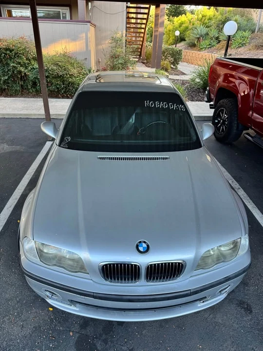 2001 BMW E46 330i & 330Ci - Image 4 of 13