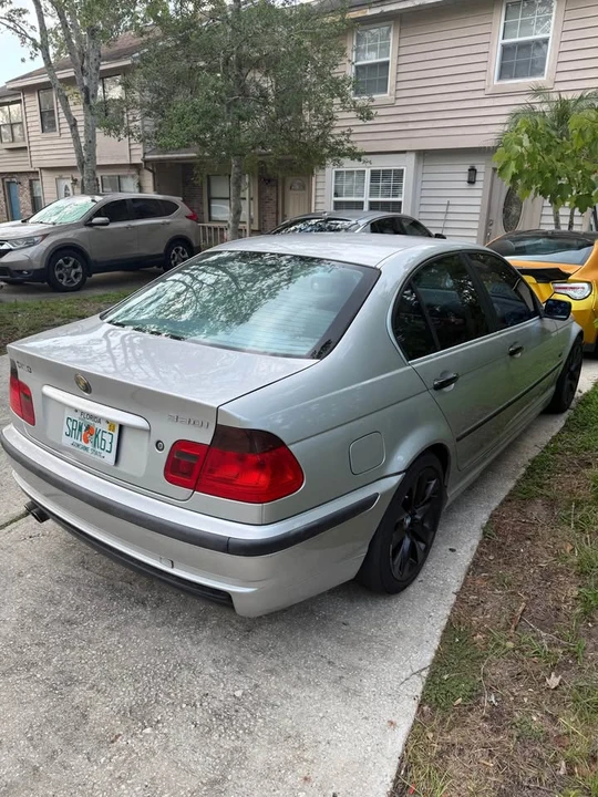 2001 BMW E46 330i & 330Ci - Image 4 of 6
