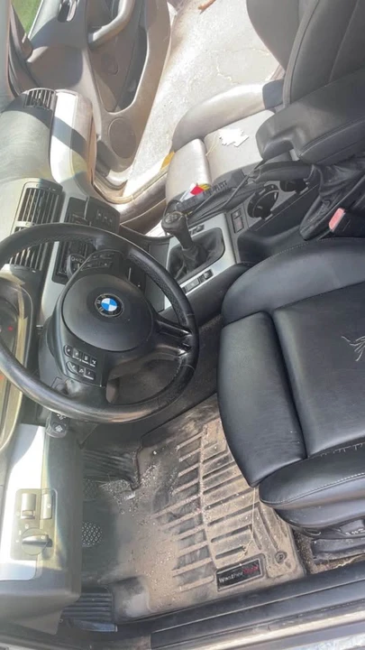 2001 BMW E46 330i & 330Ci - Image 6 of 6