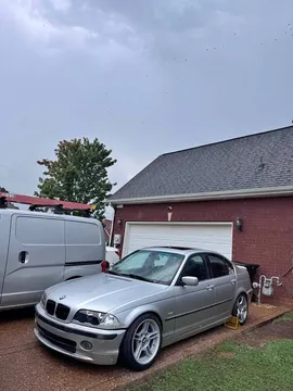 2001 BMW 3 Series 330i Sedan 4D
