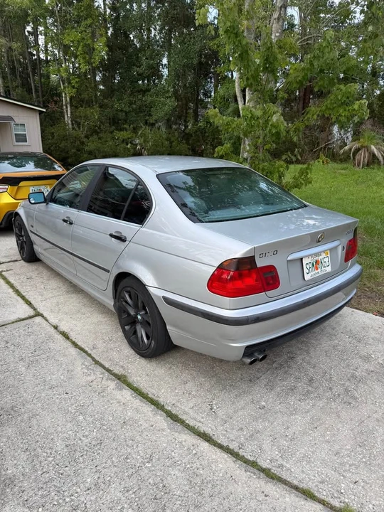 2001 BMW E46 330i & 330Ci - Image 3 of 6